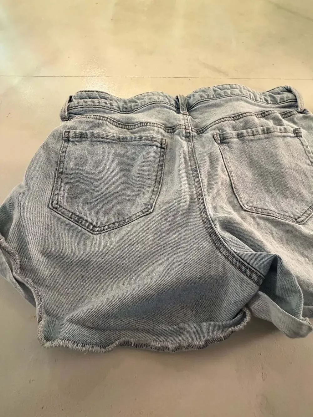 11/30 Mid-Rise Cuffed Denim Shorts